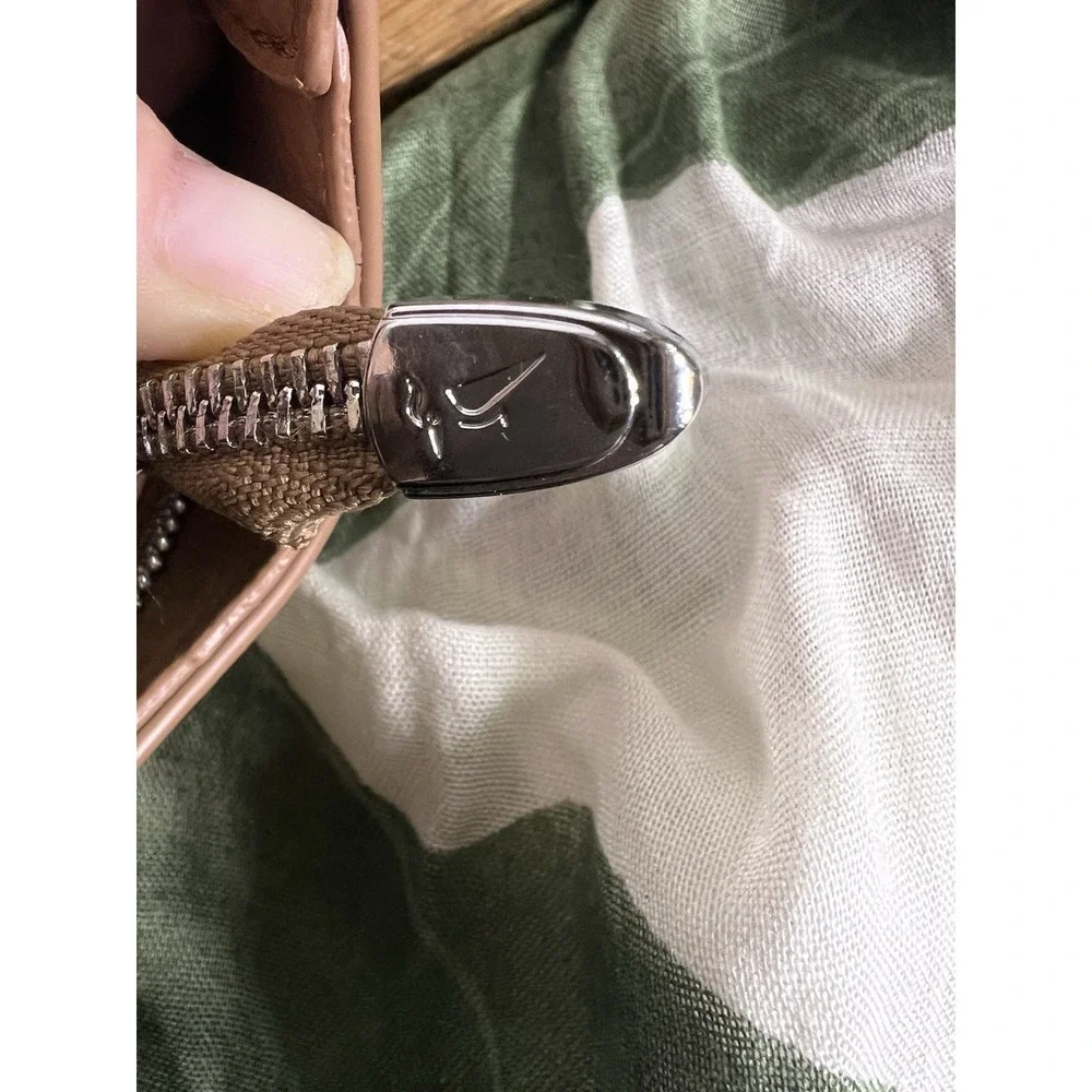 Hobo Bag Purse Brown Pebbled‎ Leather Inside Pockets Locket